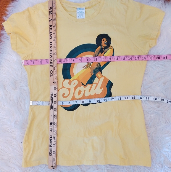 Soul Graphic T-Shirt Yellow Medium - Picture 7 of 9